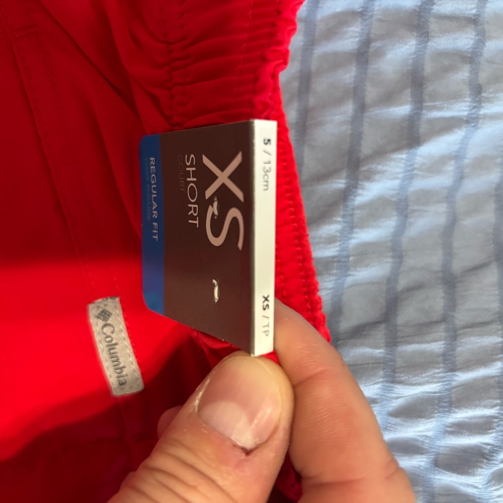 Columbia Women's Bright Red Active Shorts - Picture 4 of 4
